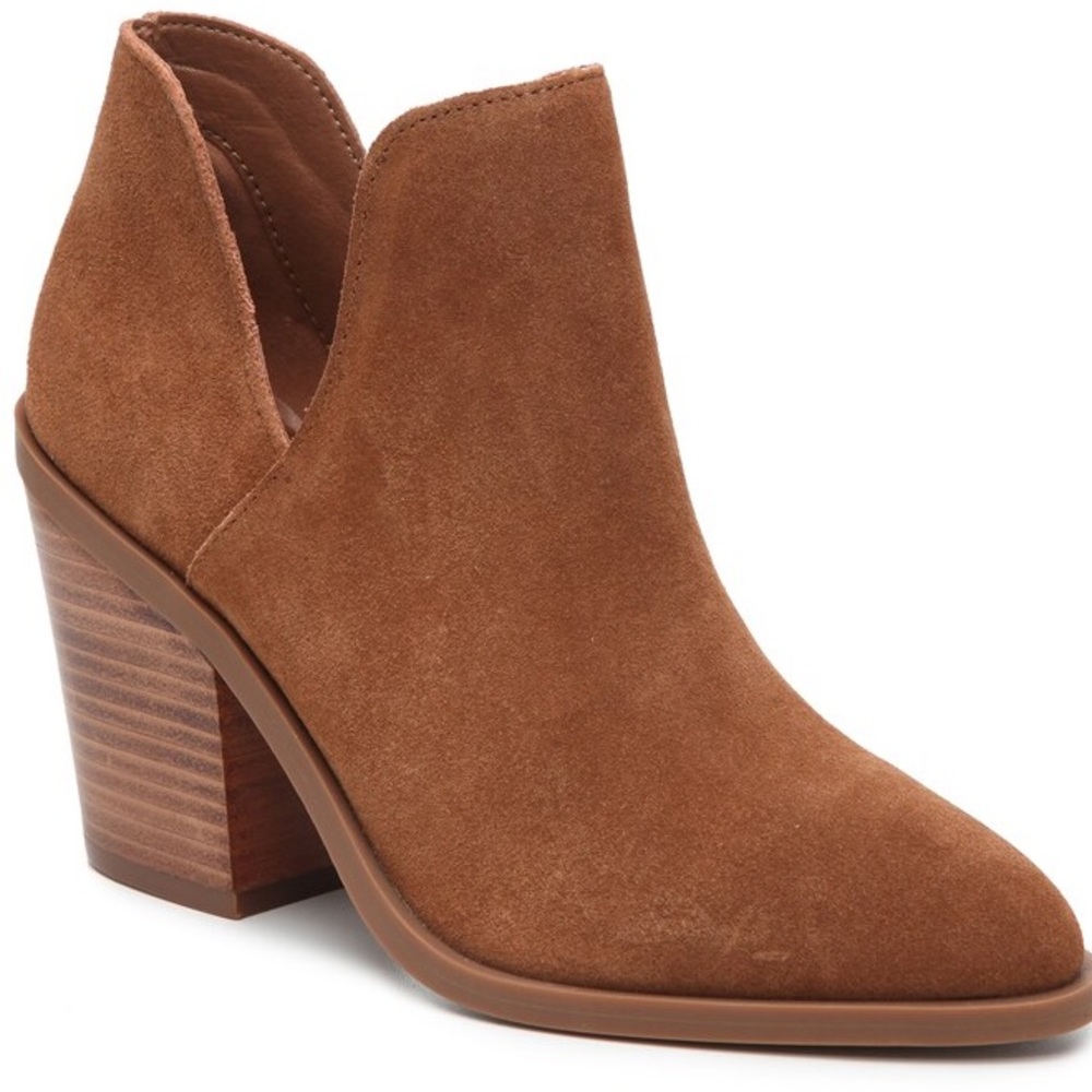 Steve Madden Aker brown sueded leather bootie SIZE 7